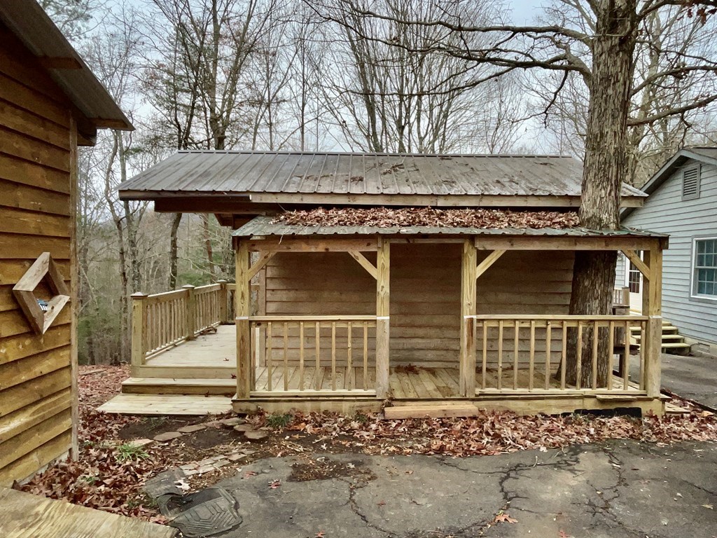 429386 Hayesville Residential