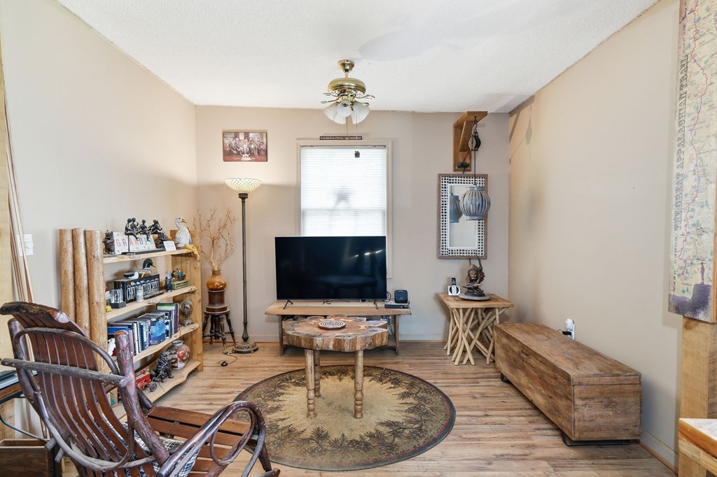 429389 Ellijay Residential