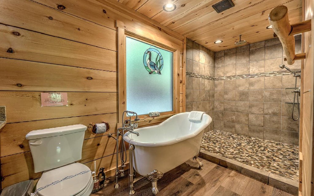 429393 Ellijay Residential