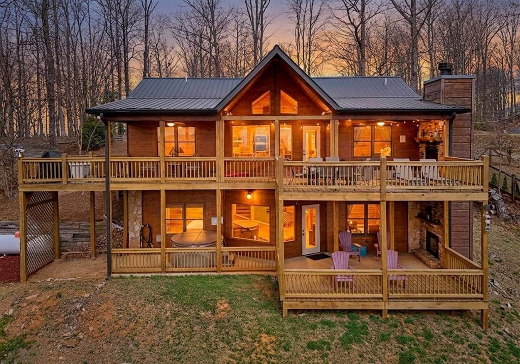 429397 Morganton Residential