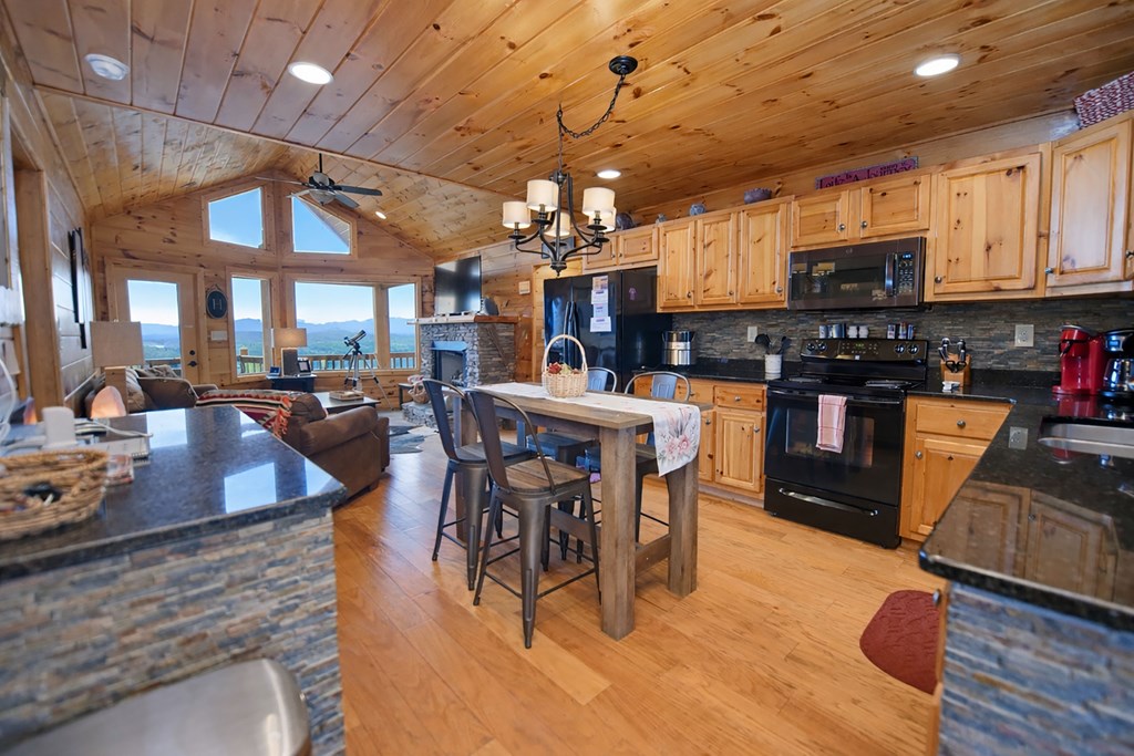 429397 Morganton Residential