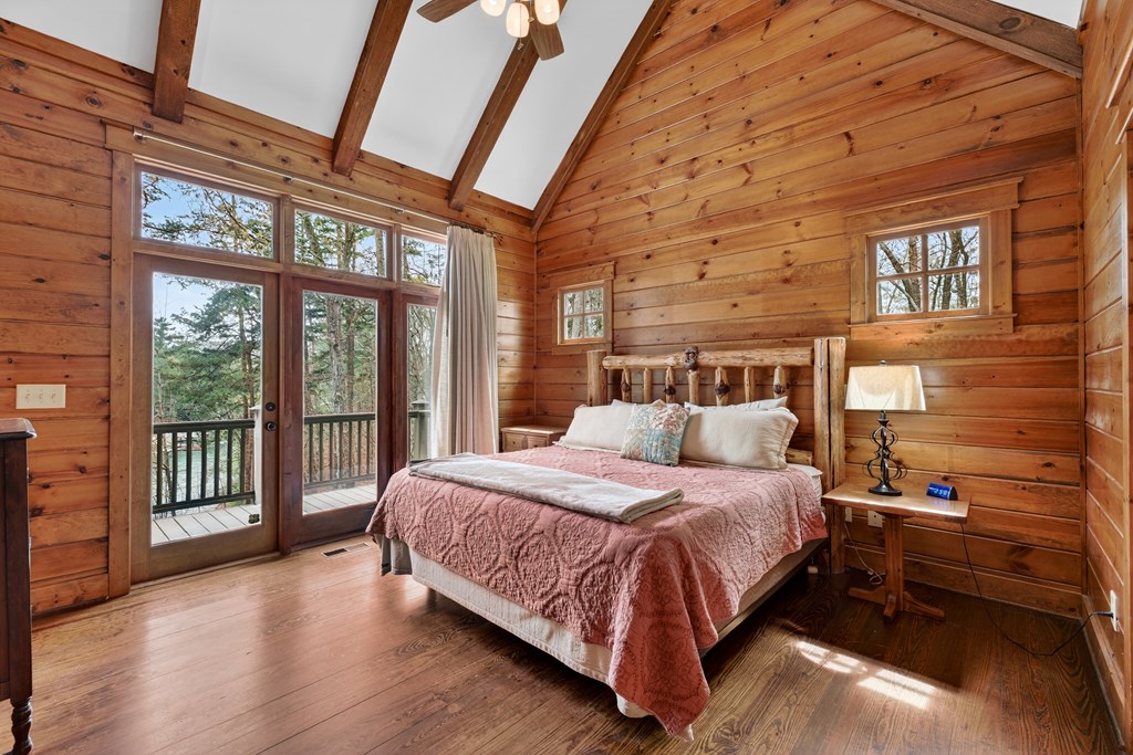 429399 Blue Ridge Residential