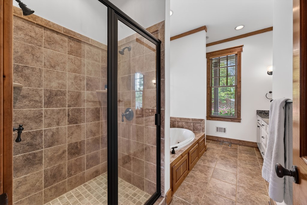 429399 Blue Ridge Residential