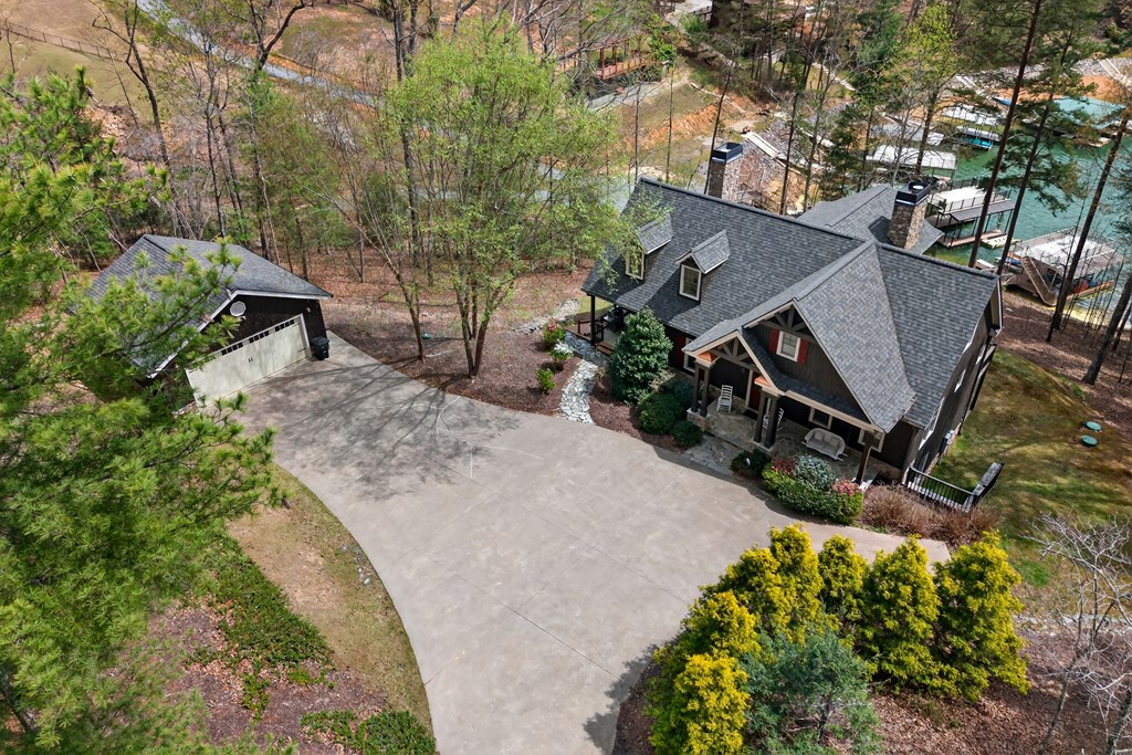 429399 Blue Ridge Residential