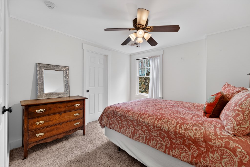 429399 Blue Ridge Residential