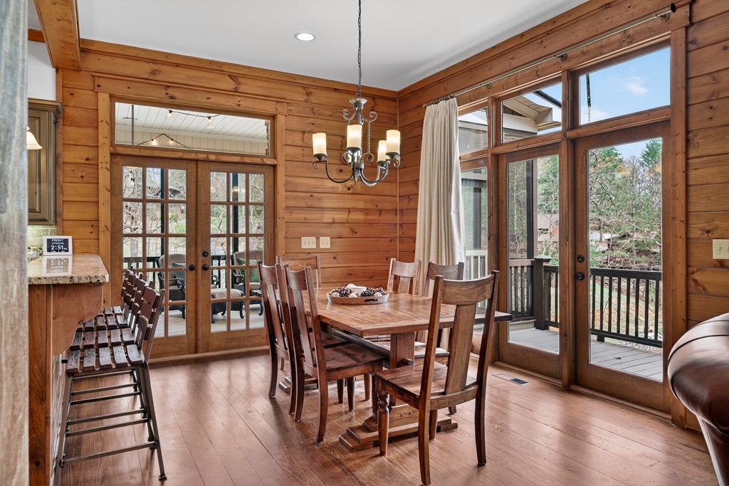 429399 Blue Ridge Residential