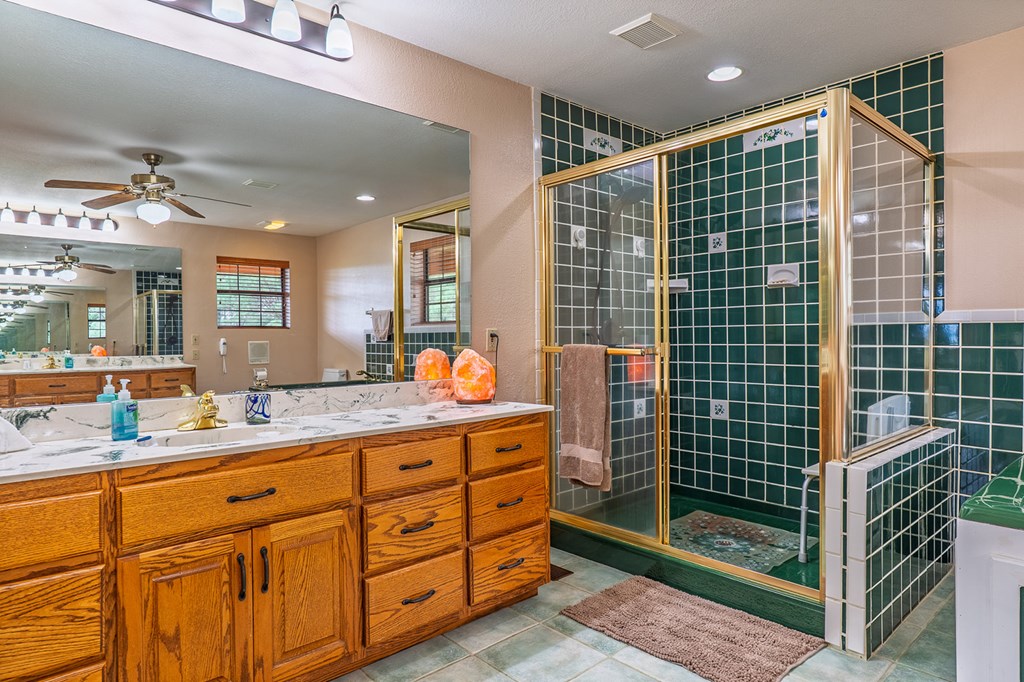 429400 Copperhill Residential