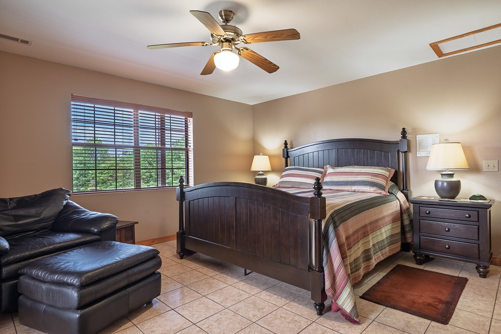 429400 Copperhill Residential