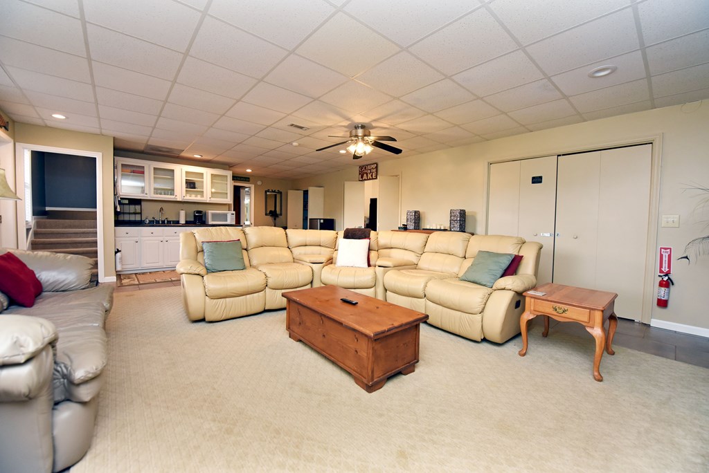 429402 Blairsville Residential