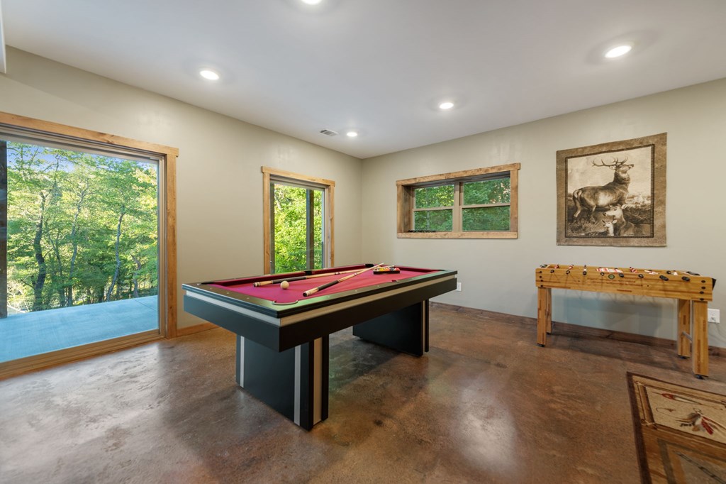 429403 Blue Ridge Residential