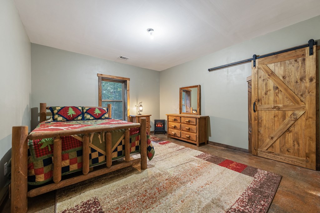 429403 Blue Ridge Residential