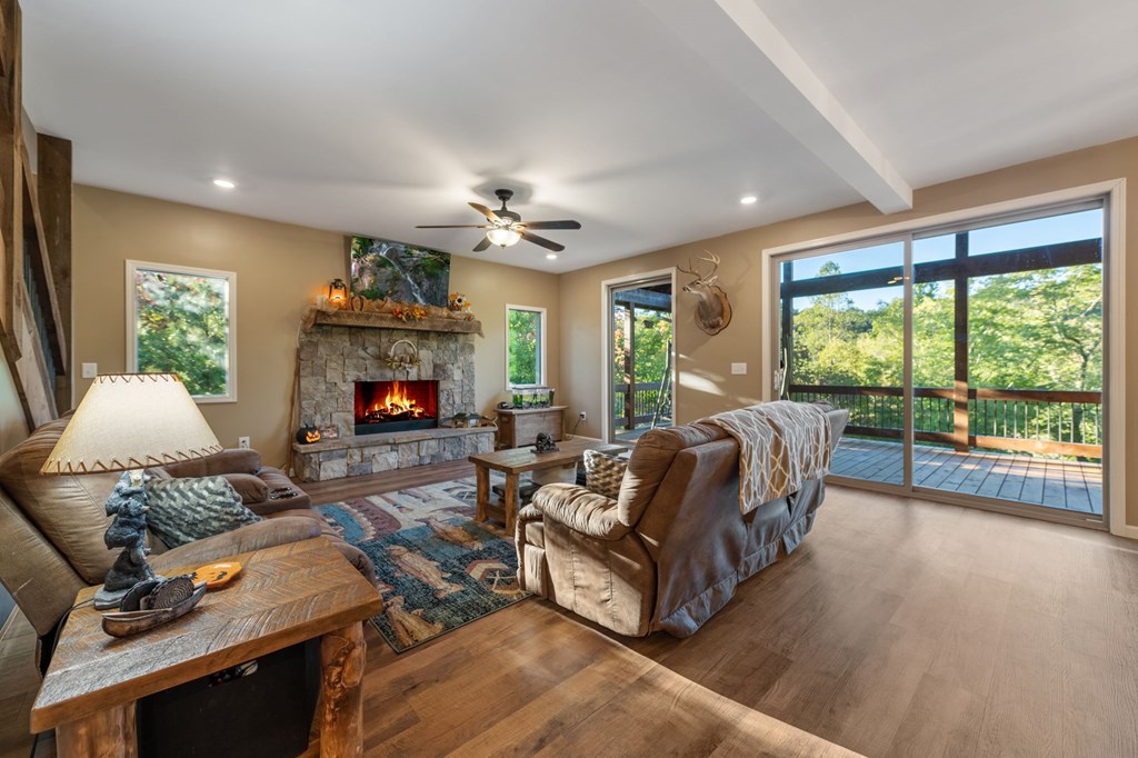 429403 Blue Ridge Residential