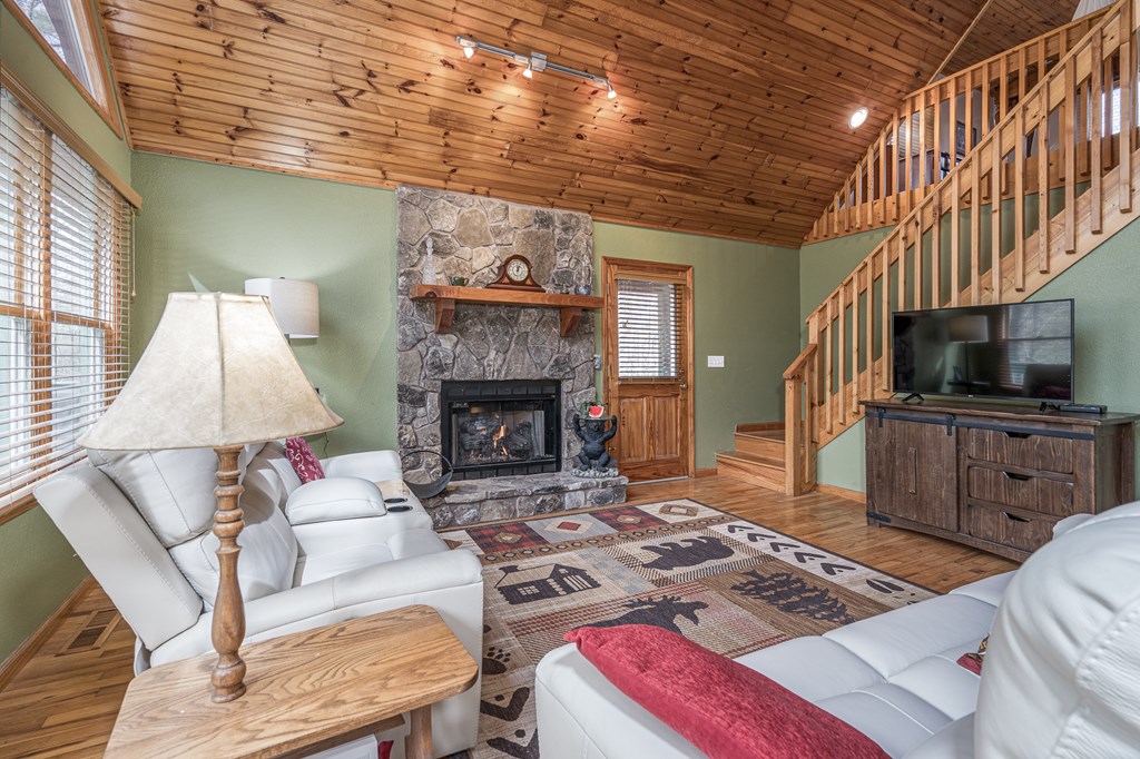 429405 Murphy Residential