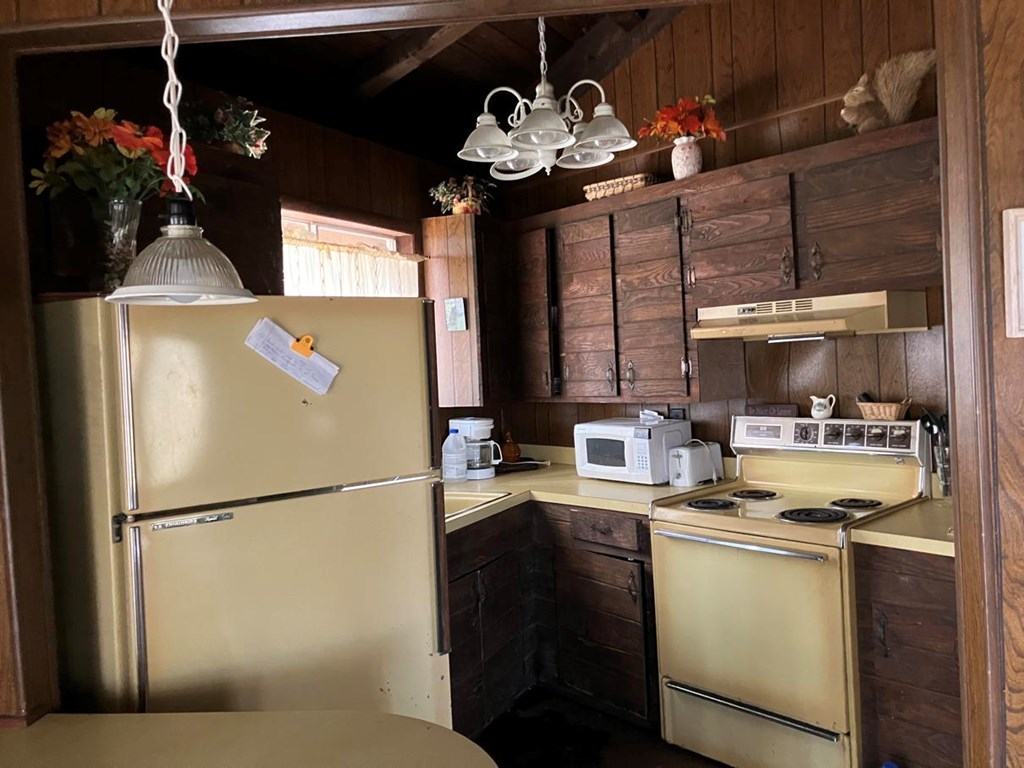 429407 Murphy Residential