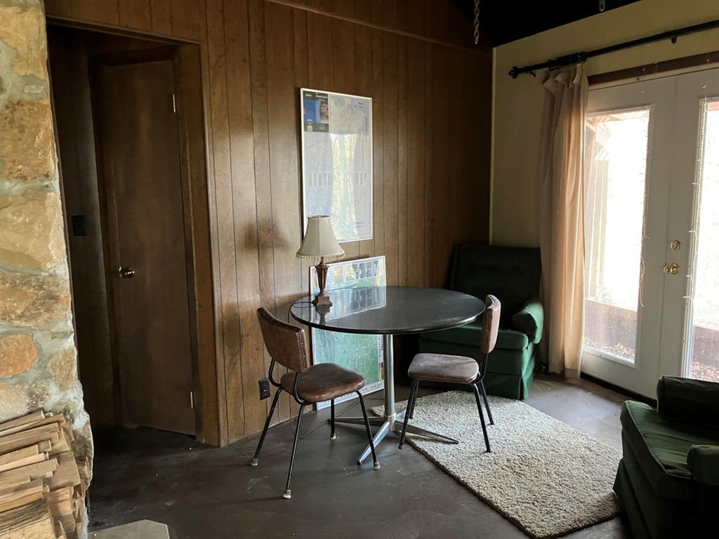 429407 Murphy Residential