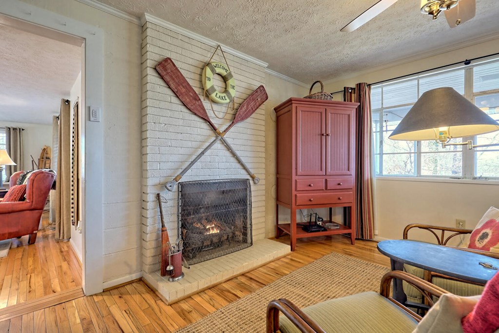 429411 Hiawassee Residential