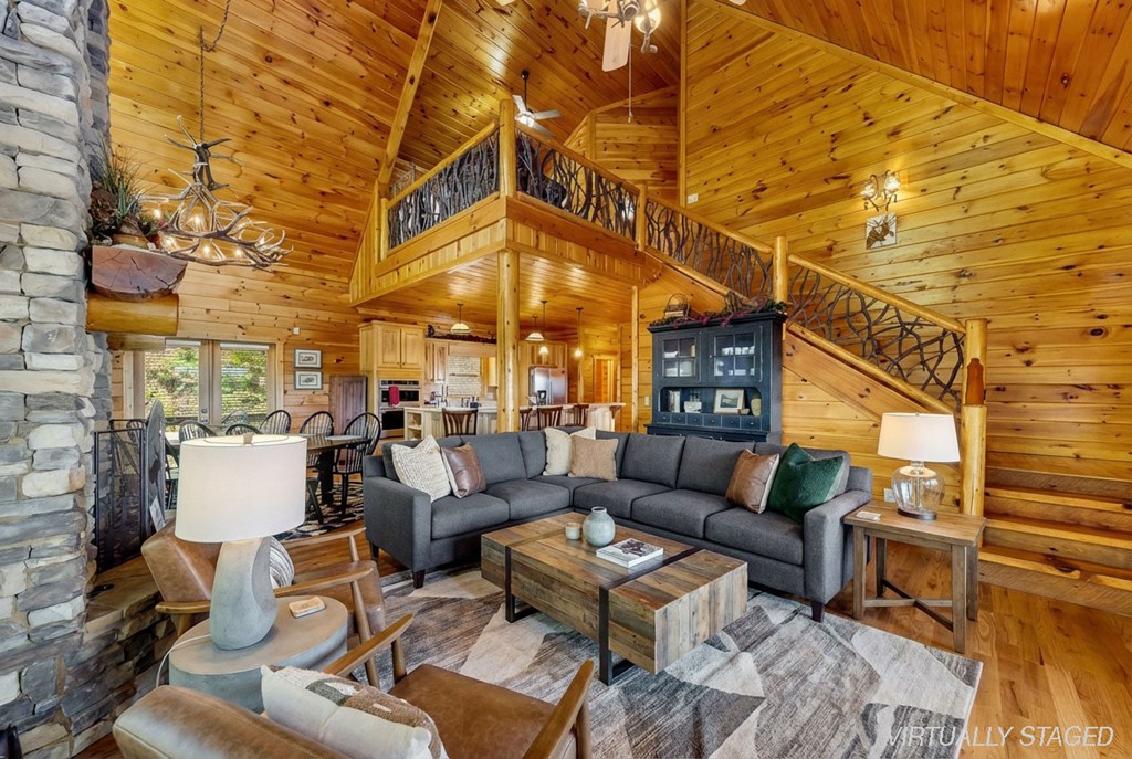 429415 Mineral Bluff Residential