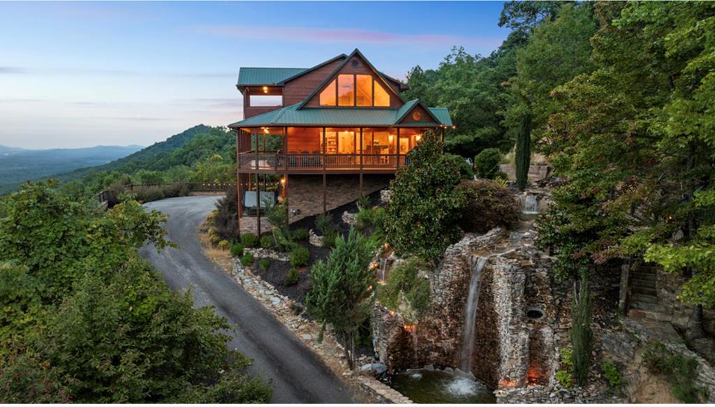 429416 Mineral Bluff Residential