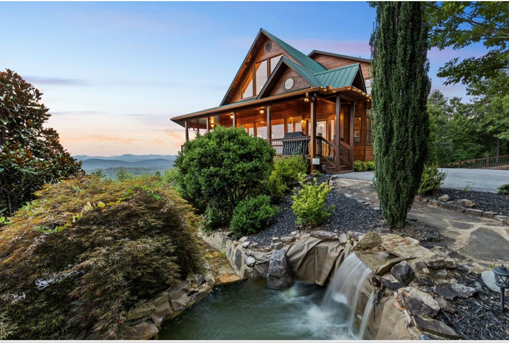 429416 Mineral Bluff Residential