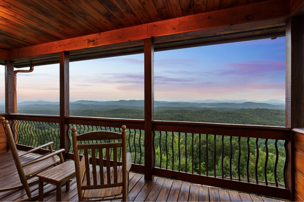 429416 Mineral Bluff Residential