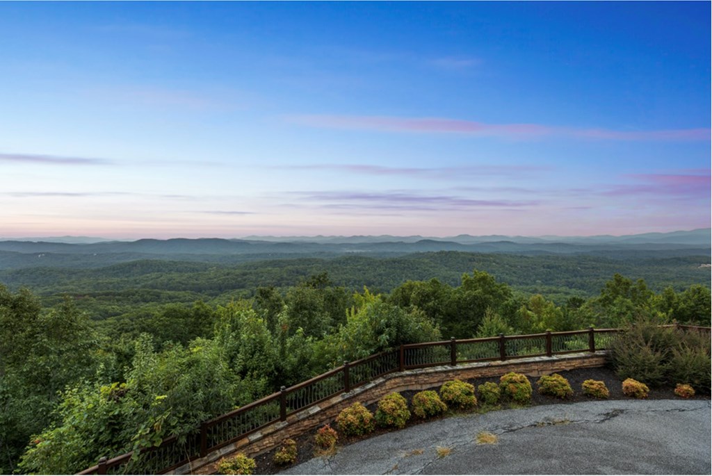 429416 Mineral Bluff Residential