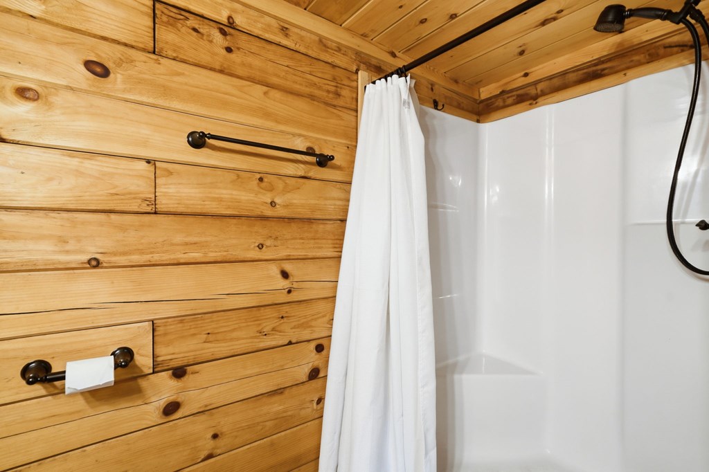 429423 Ellijay Residential