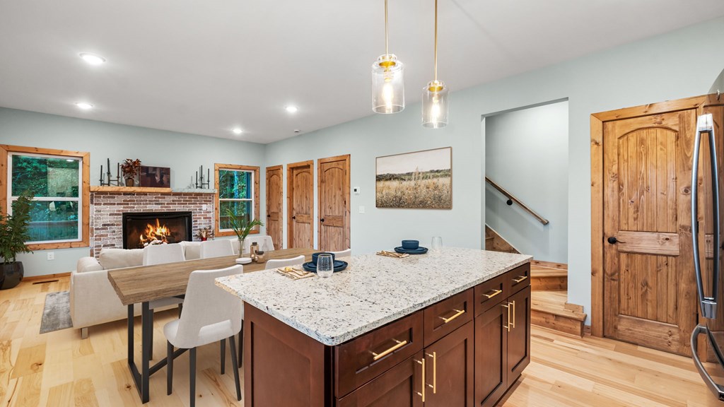 429425 Ellijay Residential