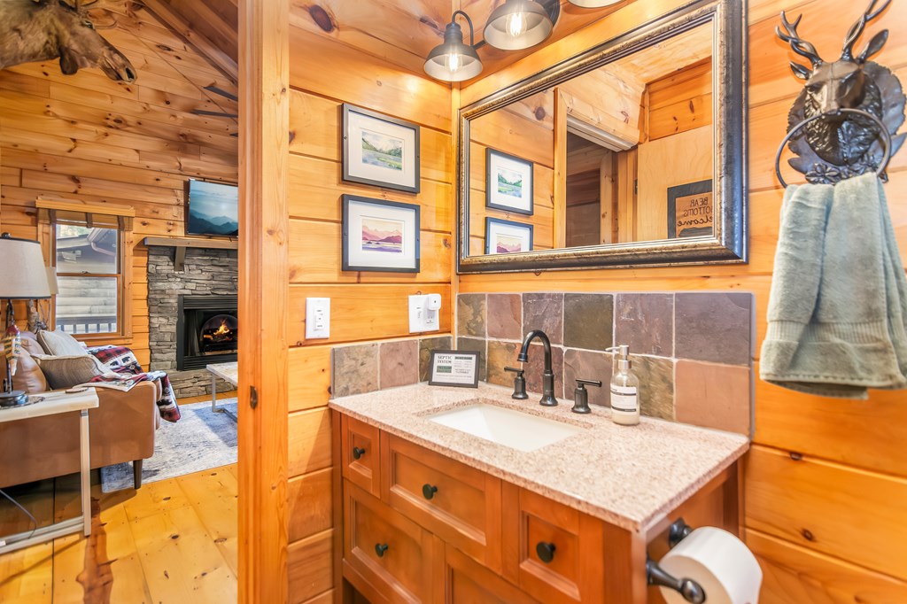 429440 Blue Ridge Residential