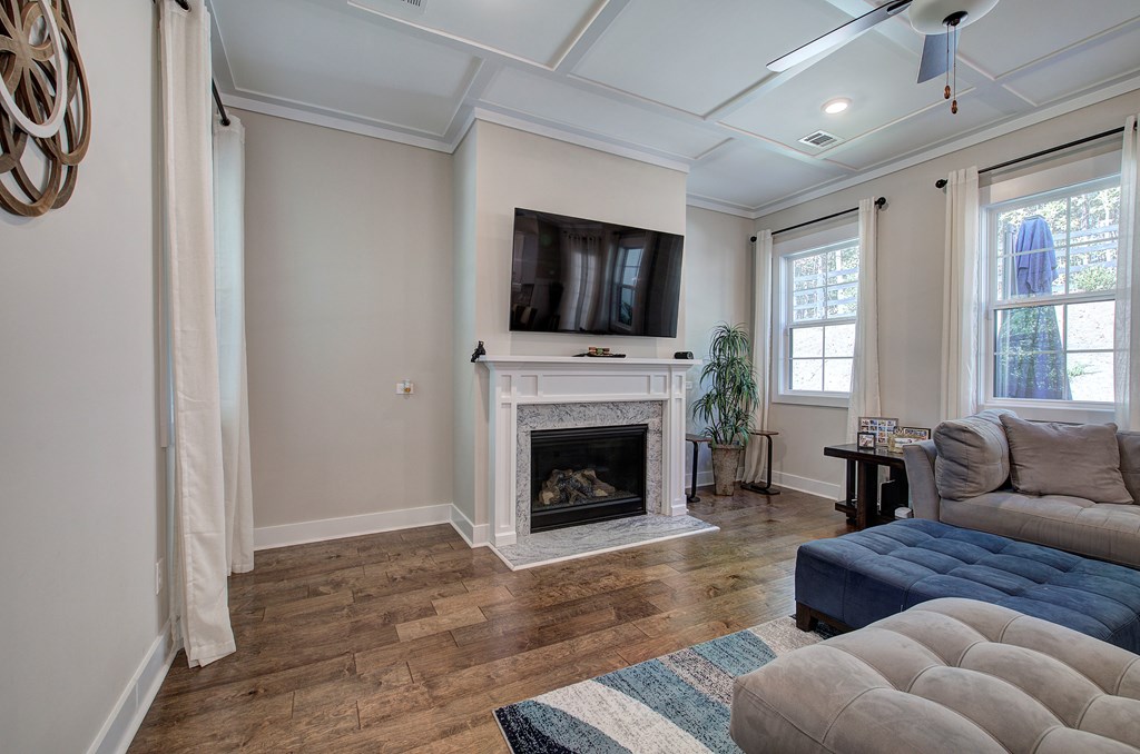 429447 Ball Ground Residential