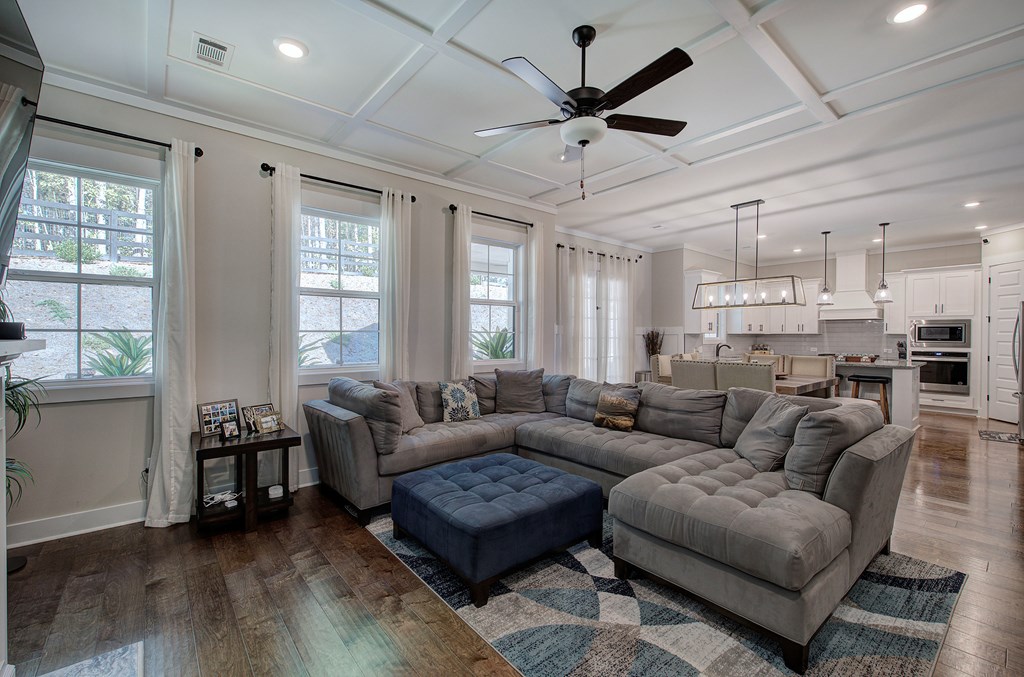 429447 Ball Ground Residential