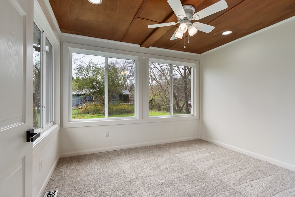 429449 Murphy Residential