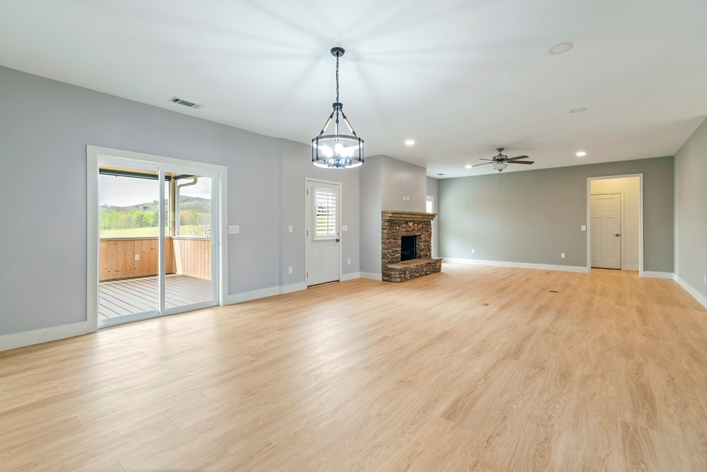 429452 Blairsville Residential