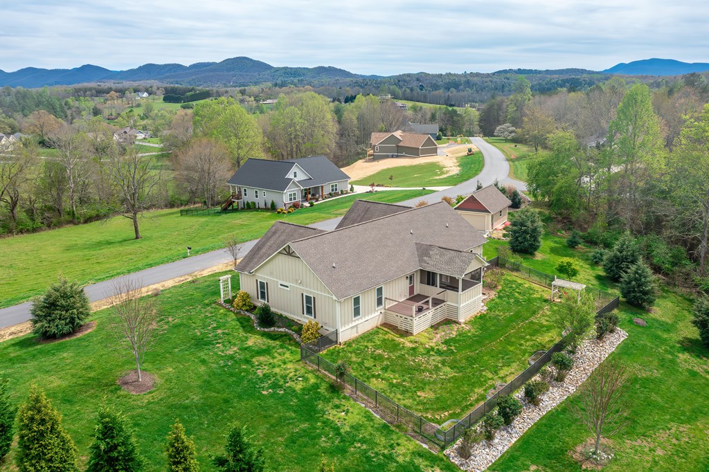 429452 Blairsville Residential