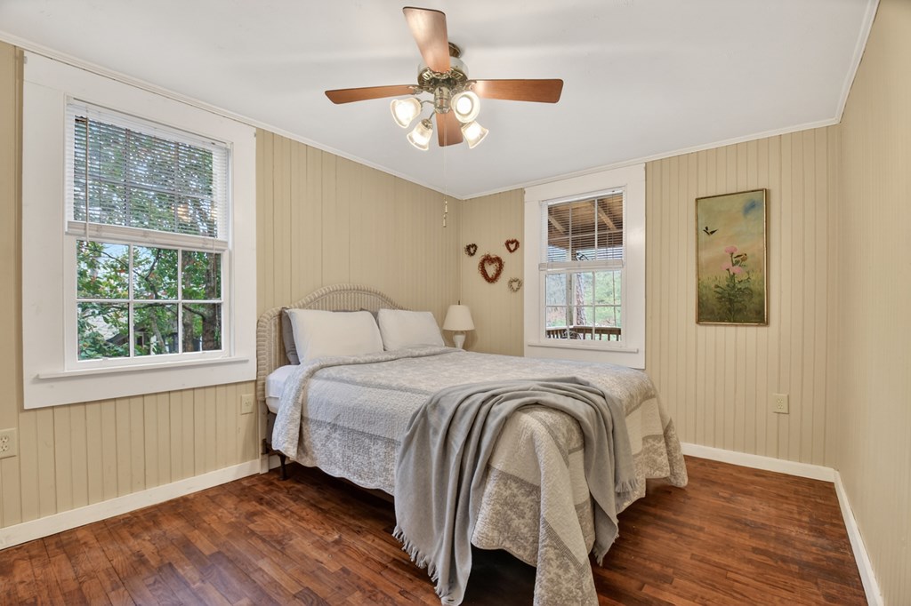 429453 Murphy Residential