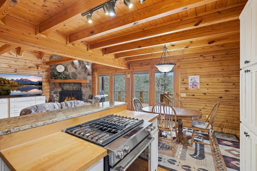 429455 Ellijay Residential