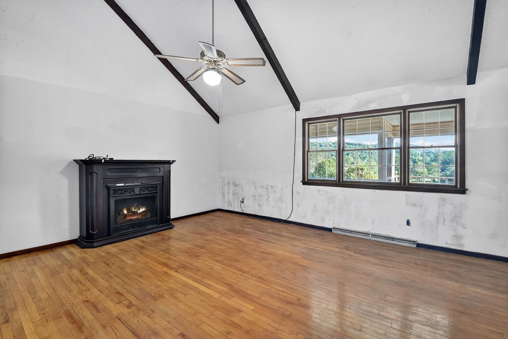 429463 Epworth Residential