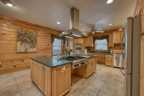 429468 Young Harris Residential