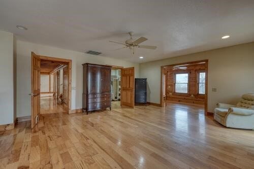 429468 Young Harris Residential