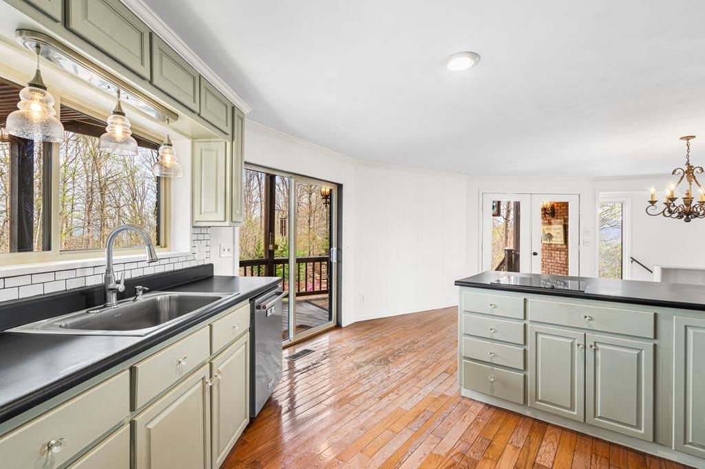 429472 Hiawassee Residential