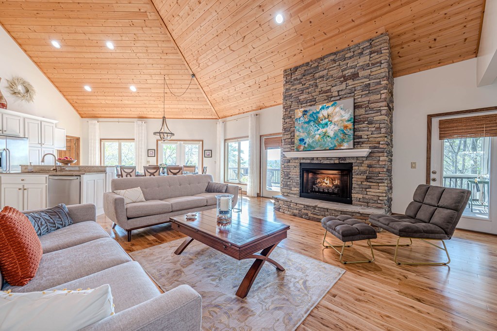 429475 Ellijay Residential