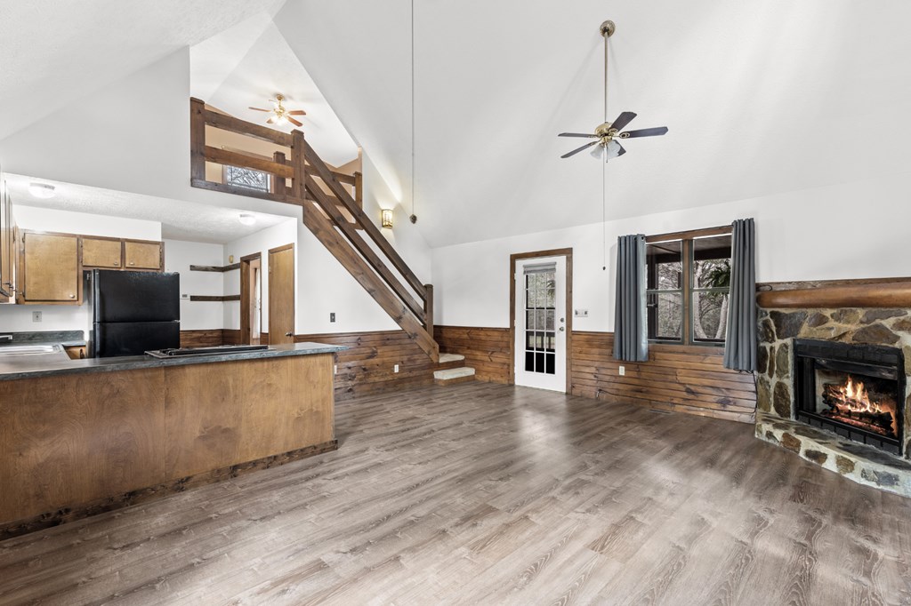 429477 Morganton Residential