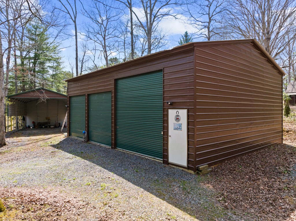 429477 Morganton Residential