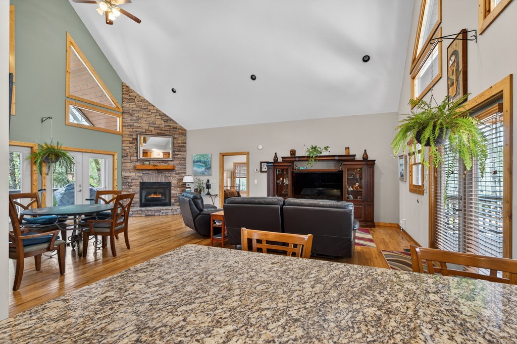 429479 Ellijay Residential