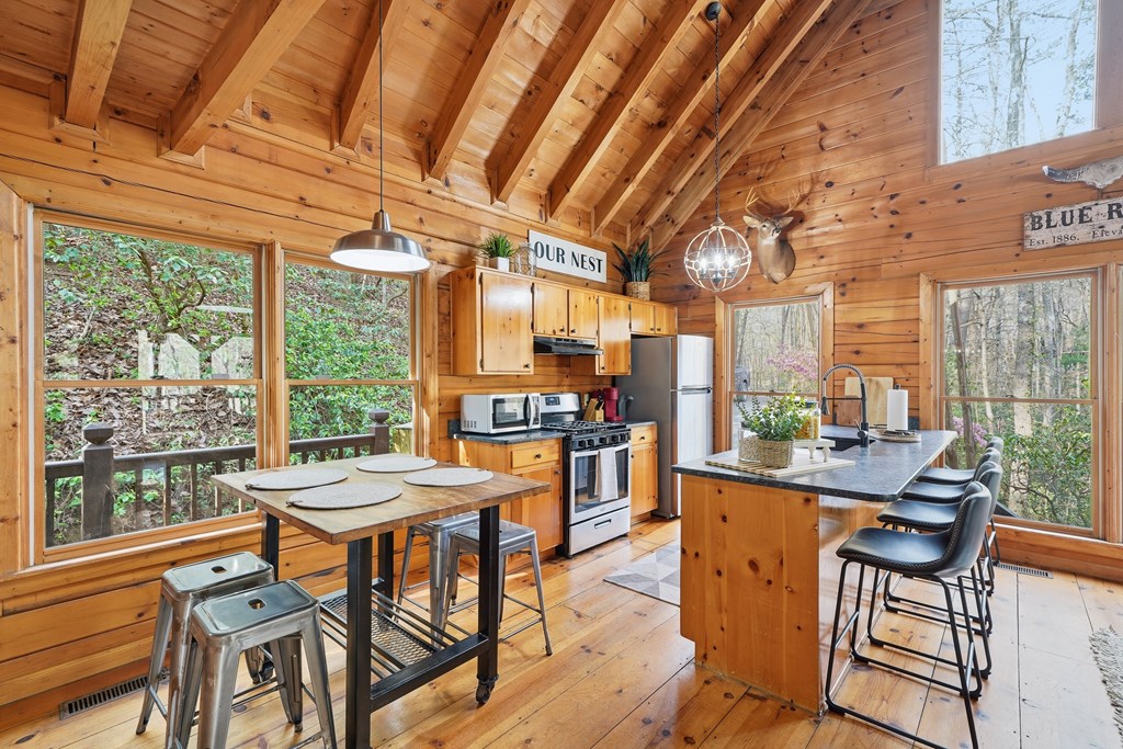 429487 Cherry Log Residential