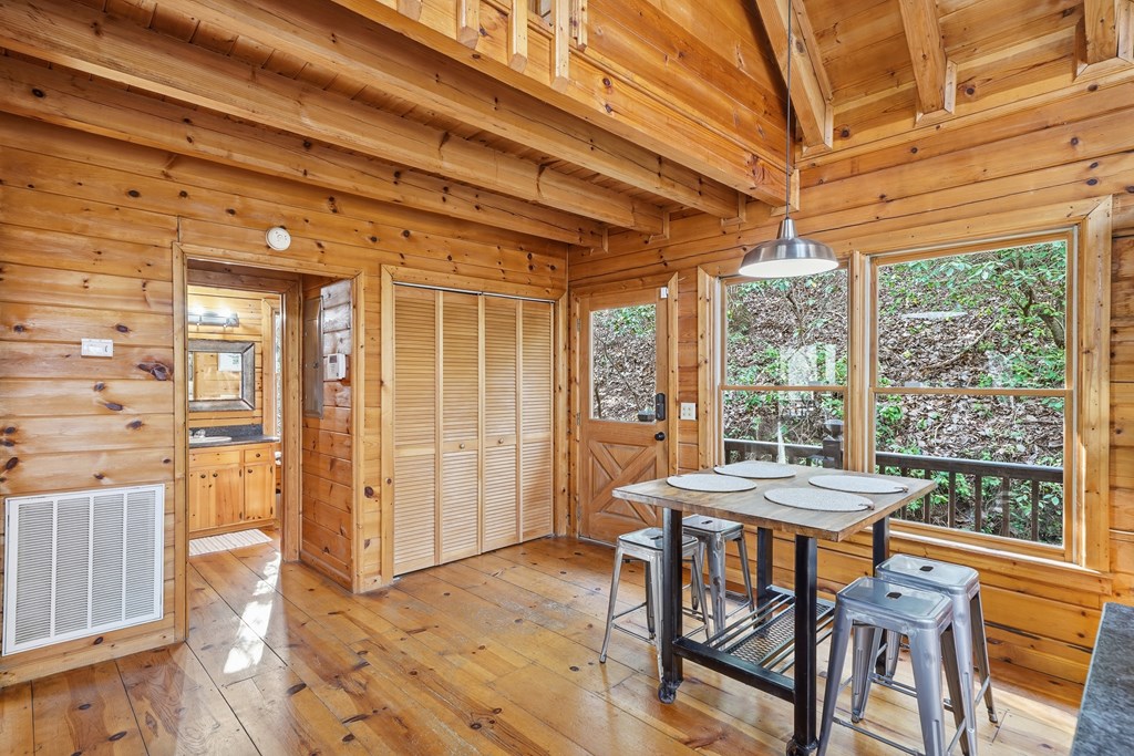 429487 Cherry Log Residential