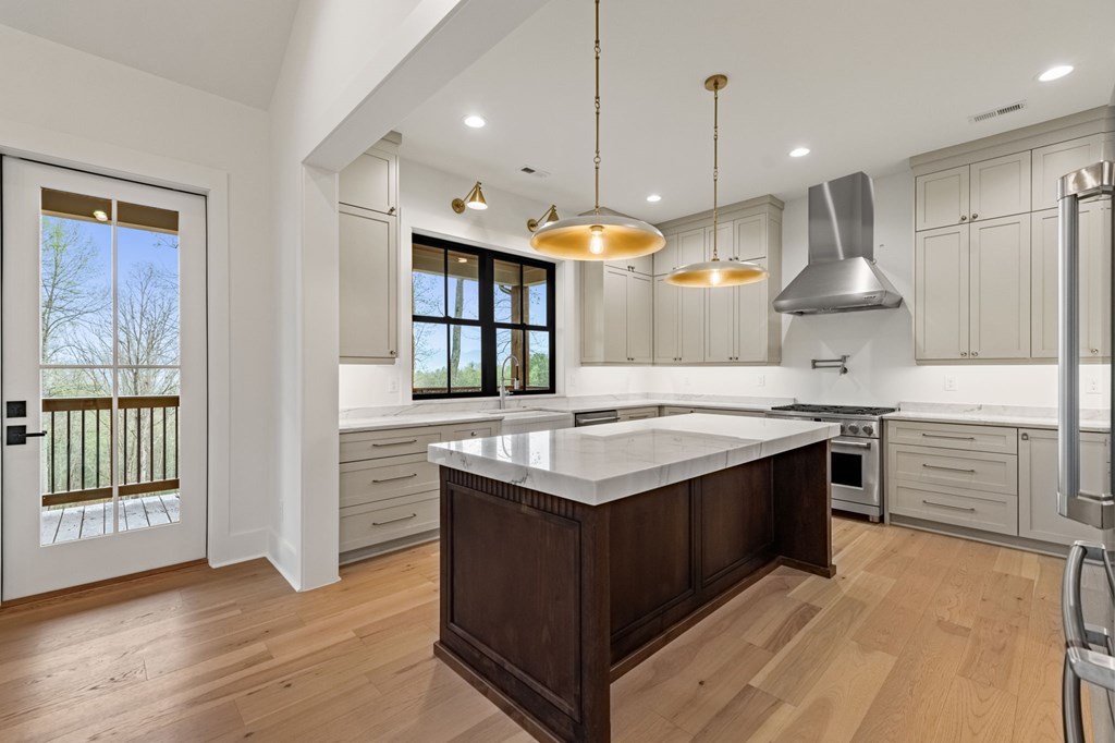 429488 Blairsville Residential