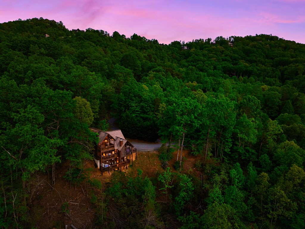 429492 Blue Ridge Residential