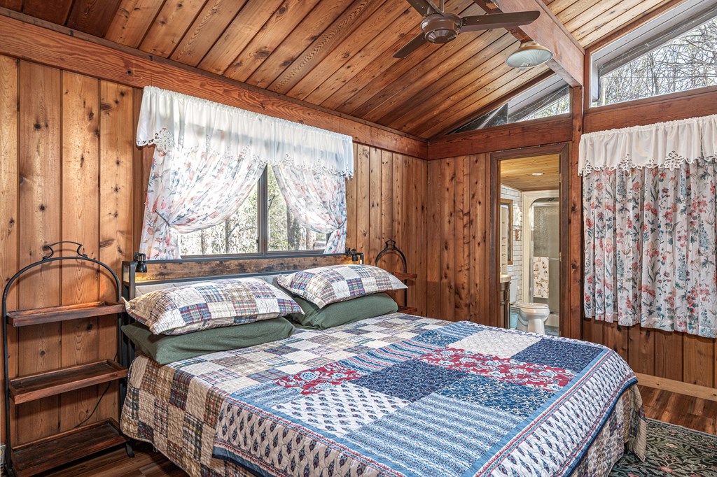 429493 Andrews Residential