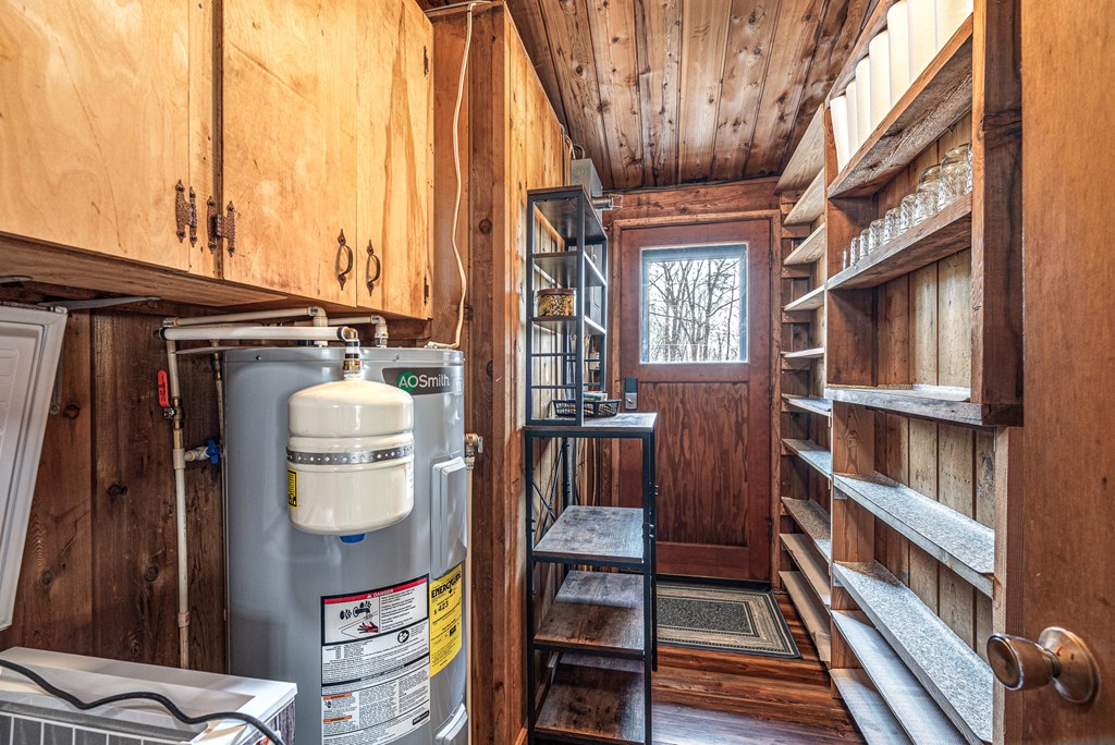 429493 Andrews Residential