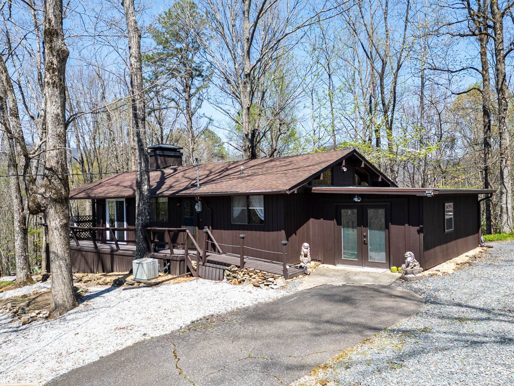 429493 Andrews Residential